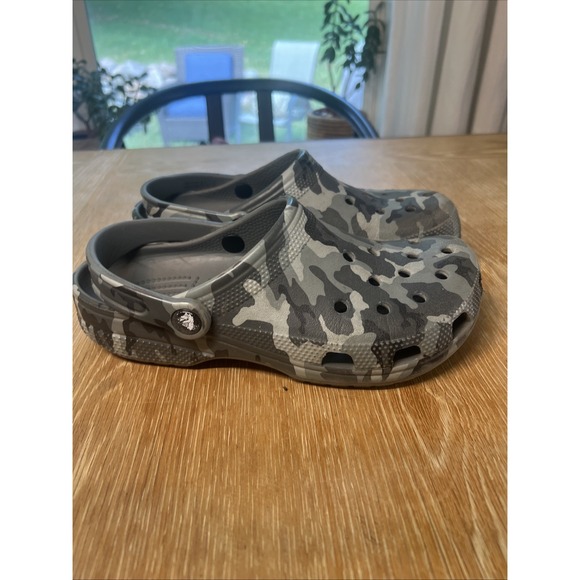 Crocs Classic Baya Camouflage Blue Camo Clog Comfort Slip On Women 8 Men 6 Boys - Picture 1 of 7